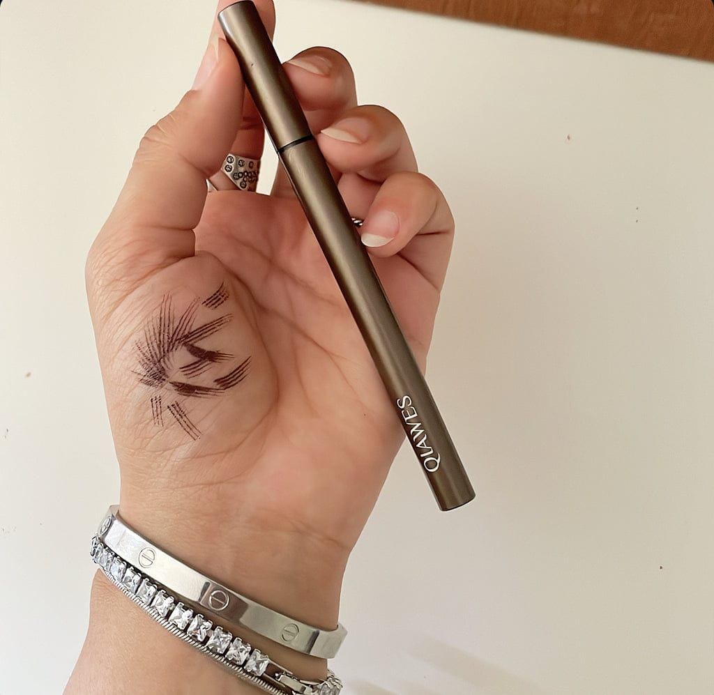 قلم حواجب  - كلاوس  عرض 2 قطعه